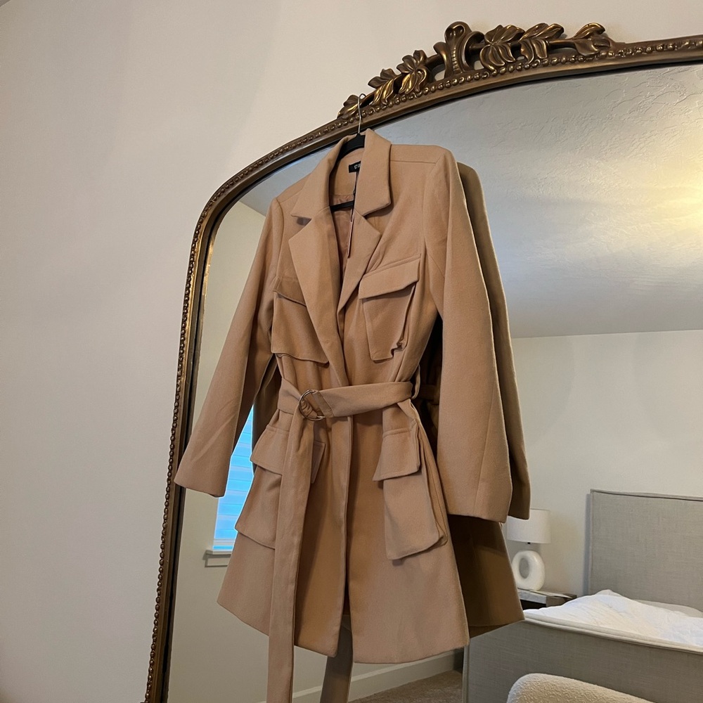New with Tags pocket belted jacket